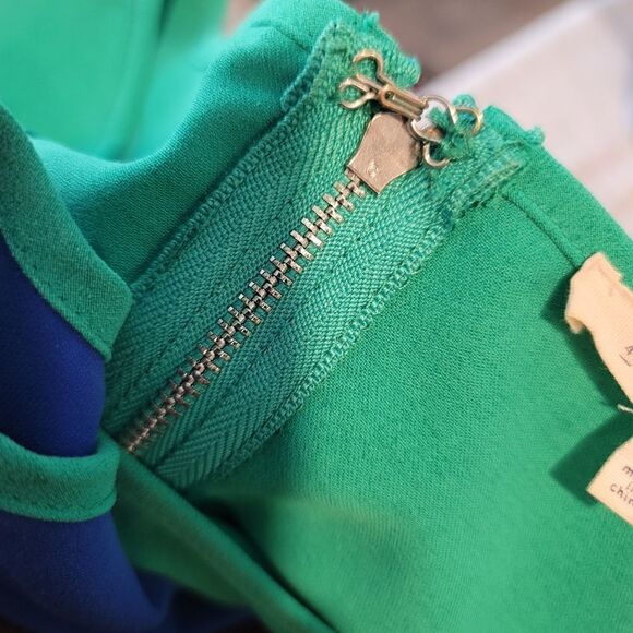 🎄5/$25🎄41 Hawthorn Colorblock Top - Picture 7 of 9